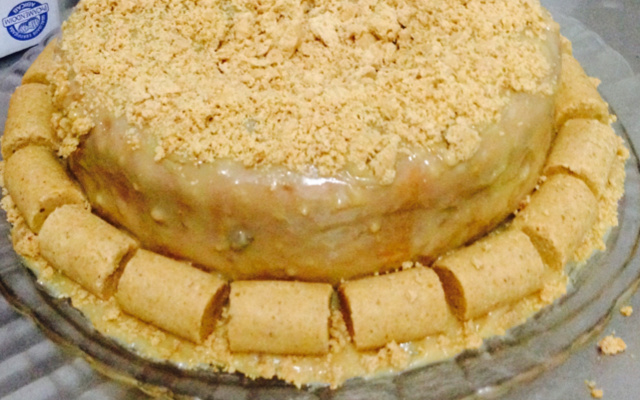 Bolo junino de paçoca