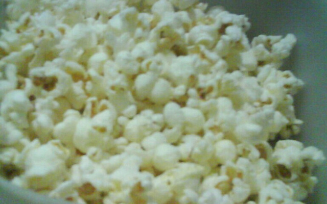 Pipoca salgada (simples)