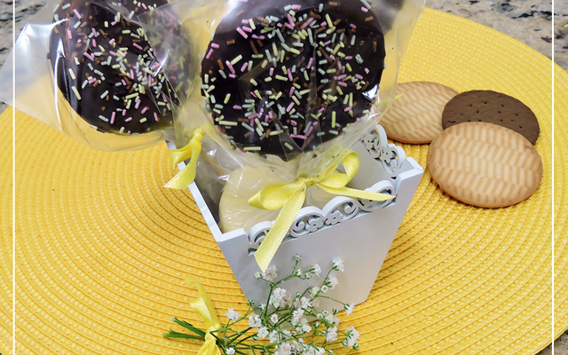 Pirulito de biscoito da ABIMAPI