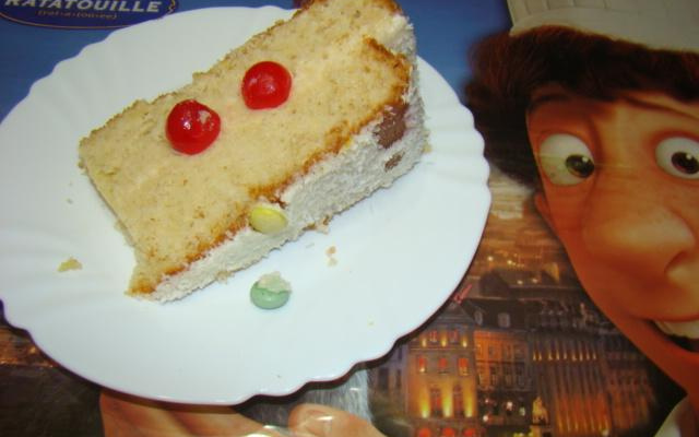 Bolo de coco recheio de coco