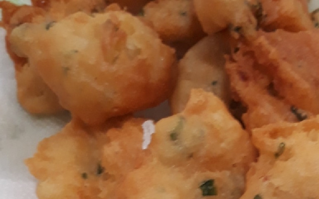 Bolinho de chuva salgado da Karen Gomes