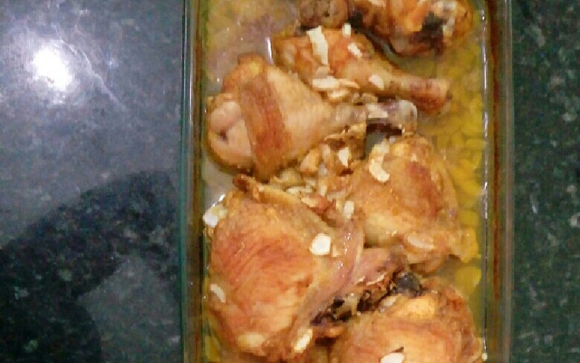 Coxas e sobrecoxas na cerveja