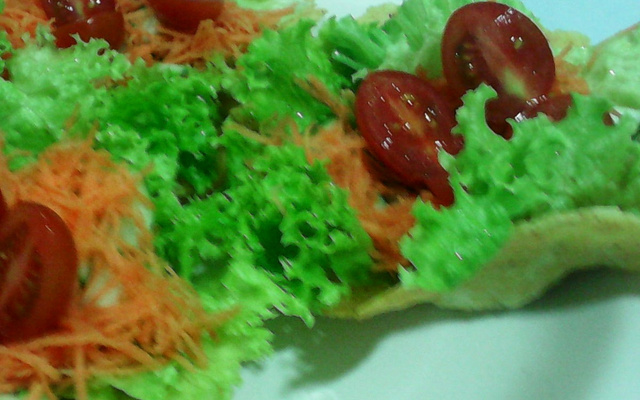 Cesta de parmesão para saladas