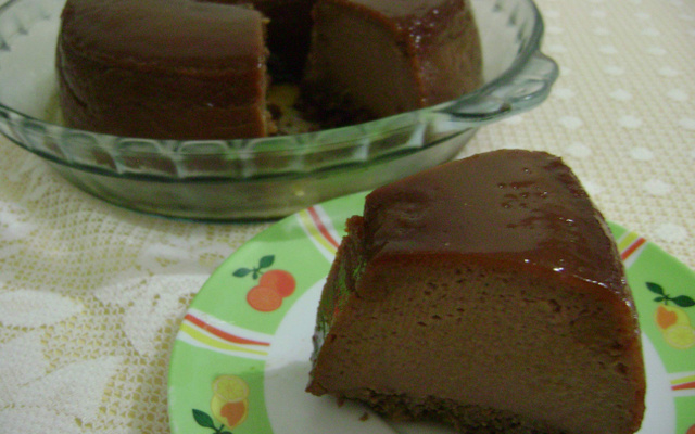 Pudim de chocolate e nozes