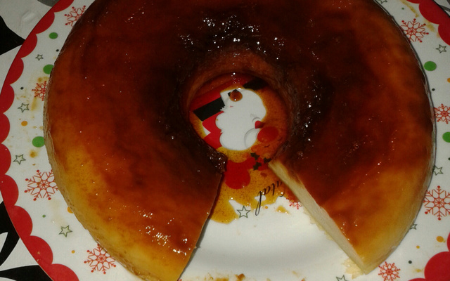 Pudim de pão no microondas