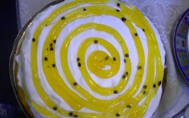 Torta da jack com pão-de-ló de maracujina