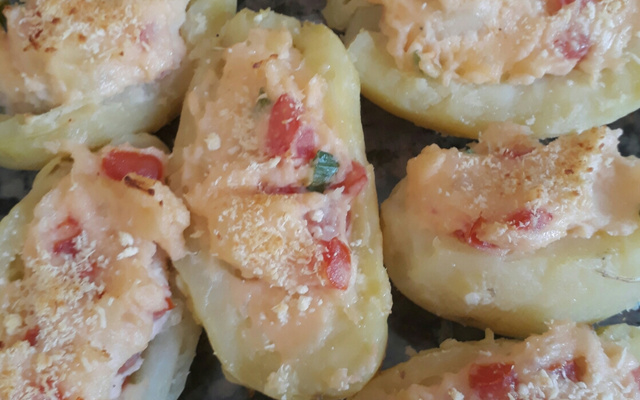 Batata recheada ao forno