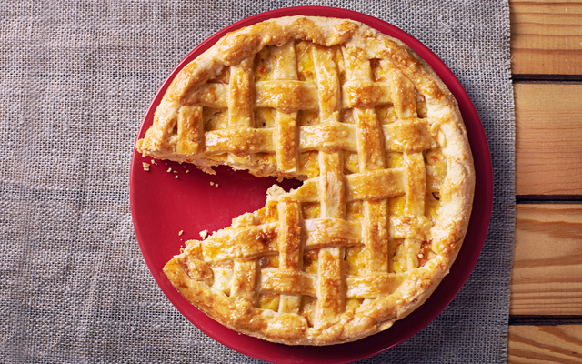 Torta de queijo minas com frango