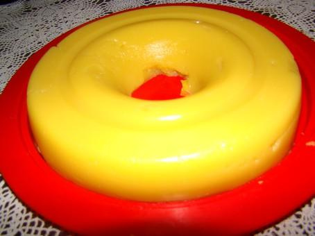 O pudim de goiaba saboroso