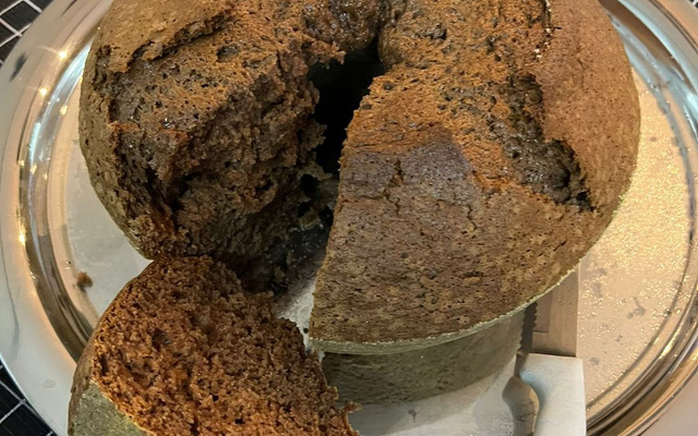 Bolo cho - cho de chocolate