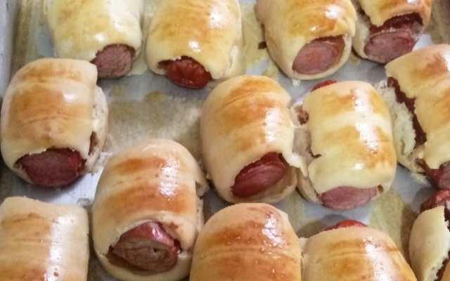 Enroladinho de salsicha