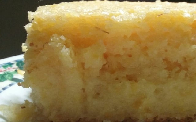 Bolo de milho com queijo