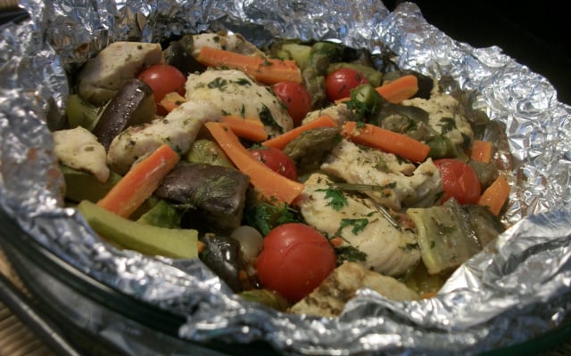 Papelote de frango com legumes