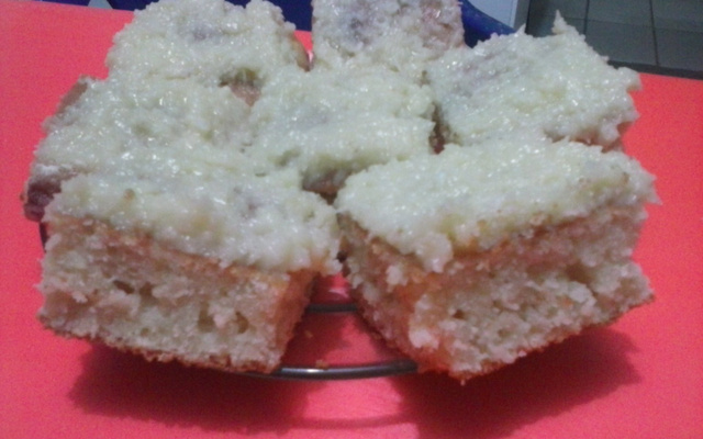 Bolo de iogurte e coco