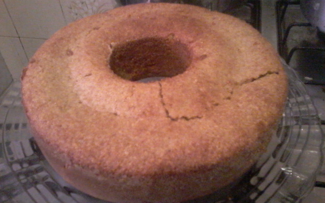 Bolo de fubá simples e fofo (milharina)
