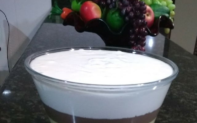 Creme de Três Cores