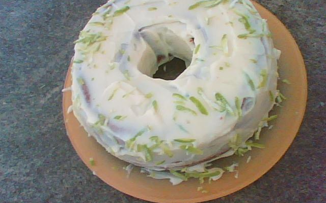 Bolo verde de limão