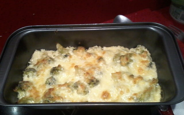 Brócolis gratinado
