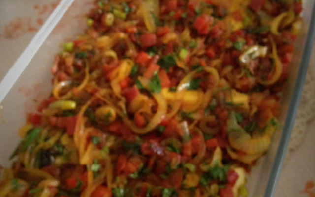 Filé de tilápia ao molho dendê