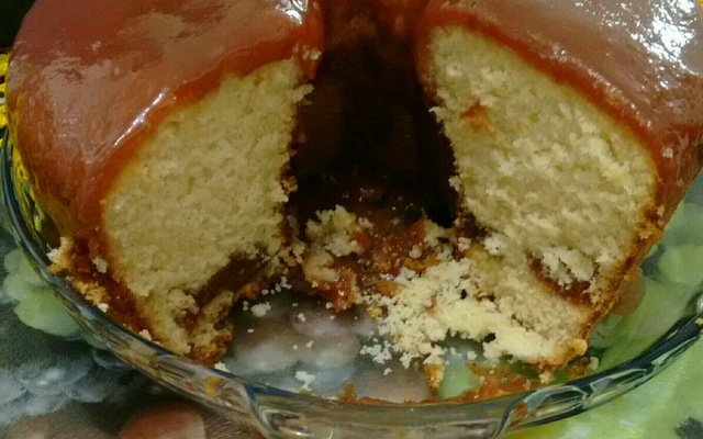 Bolo dois amores (queijo com goiabada)