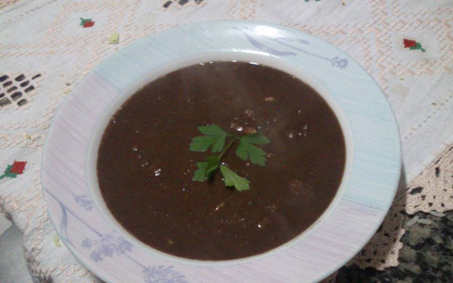 Caldo de feijão preto
