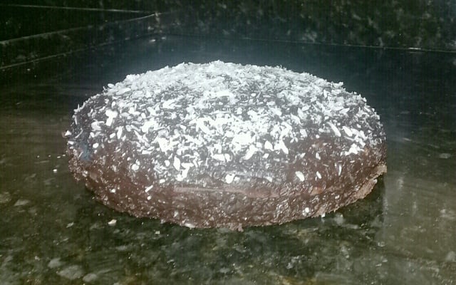 Bolo de caneca em forno elétrico