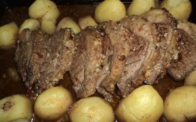 Picanha de forno com batatas