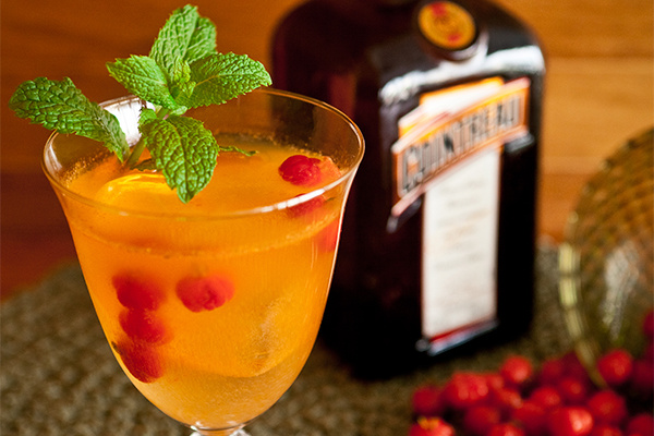 Cointreau Fizz Pitangueiras