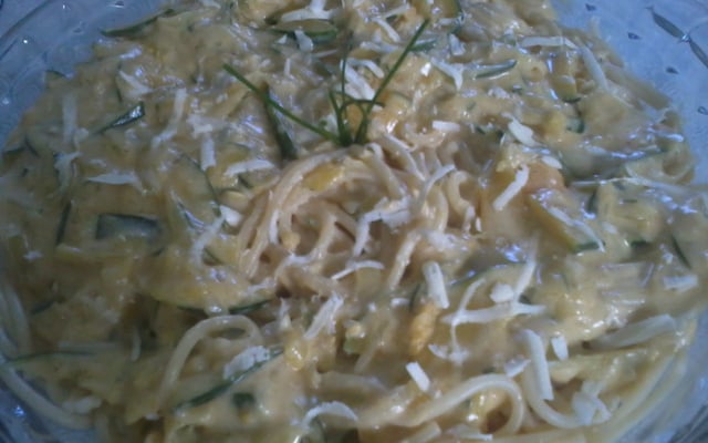 Macarronada com abobrinha