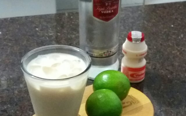 Caipirinha de Yakult