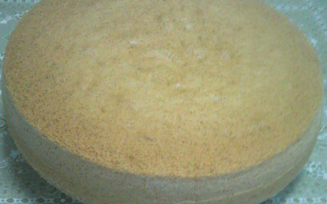 Pão de ló de leite quente