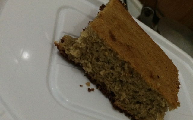 Bolo de banana com farelo de aveia