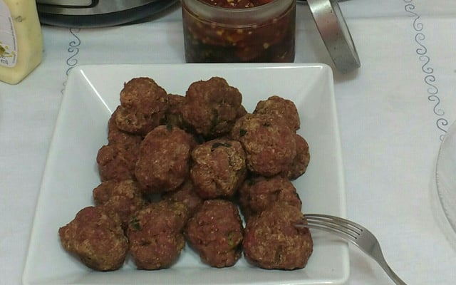 Almôndegas rápidas ao forno