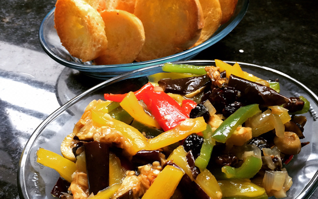 Antepasto de berinjela assada