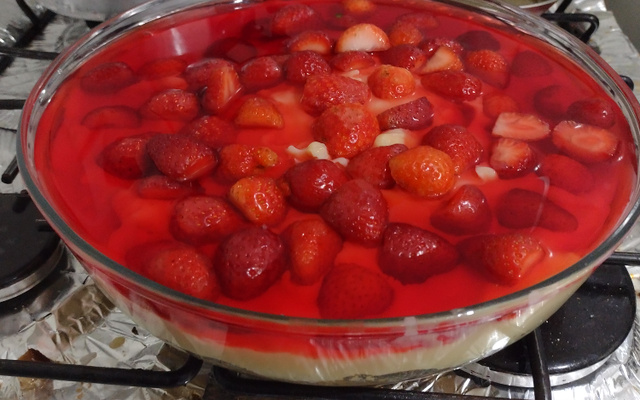 Torta de morango prática