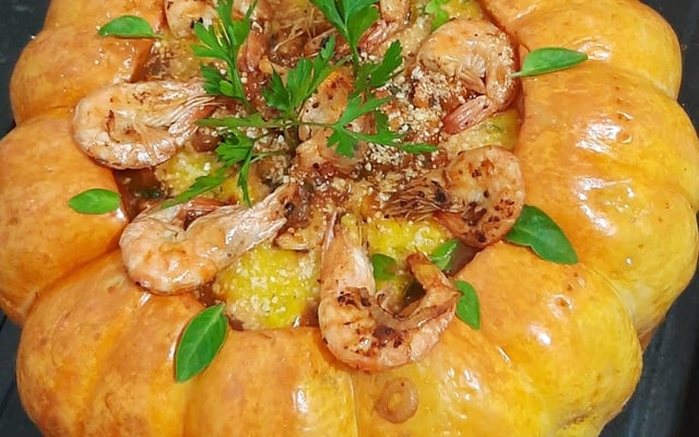 Bobó de camarão na moranga