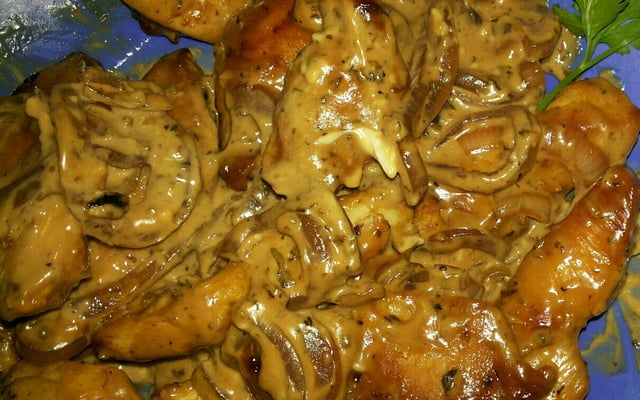 Bife de frango acebolado especial