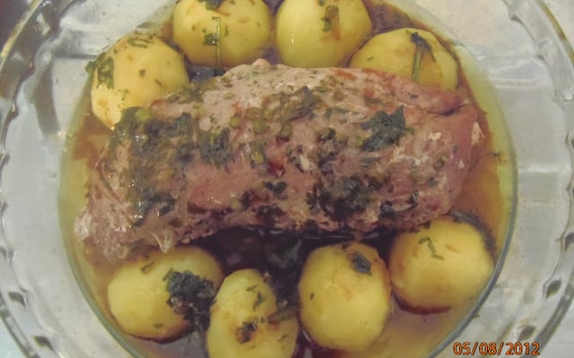 Picanha de forno com batatas