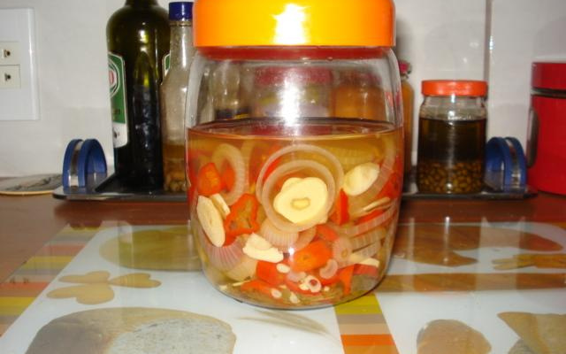 Conserva de pimenta dedo-de-moça