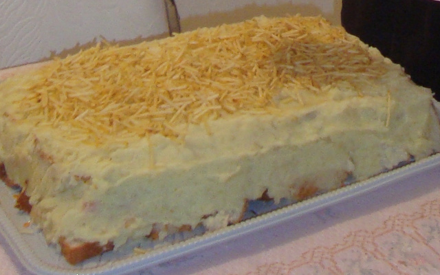 Bolo salgado recheado