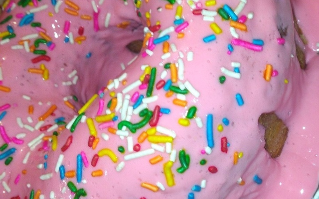 Bolo formigueiro colorido