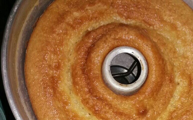 Bolo de leite simples