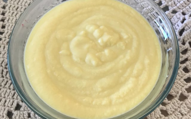 Sagu com creme inglês