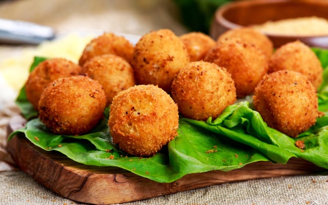 Bolinhos de queijo azul