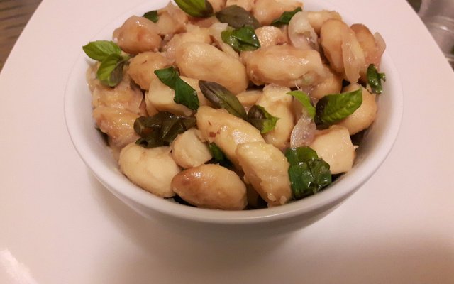 Salada de caroços de jaca