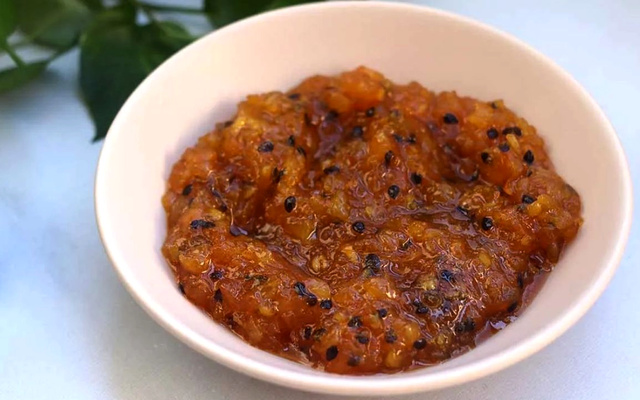 Geleia de abacaxi com maracujá