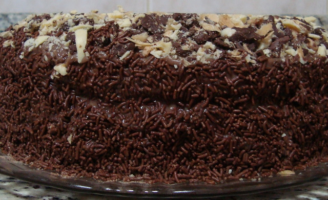 Bolo de chocolate com Bombom