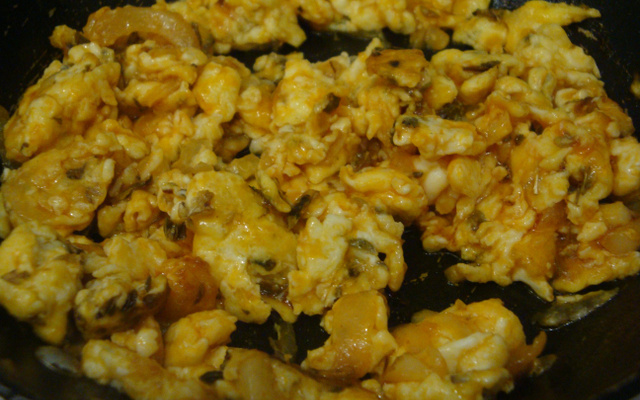 Ovo frito diferente com presunto