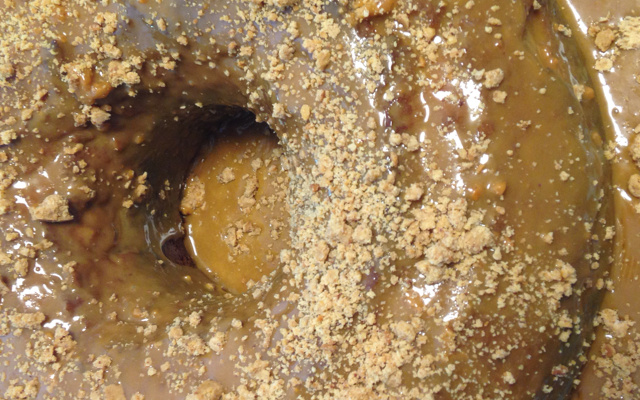 Bolo junino de paçoca