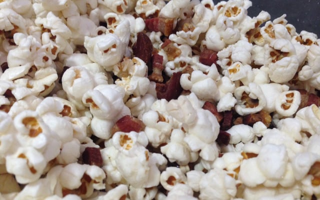 Pipoca com bacon